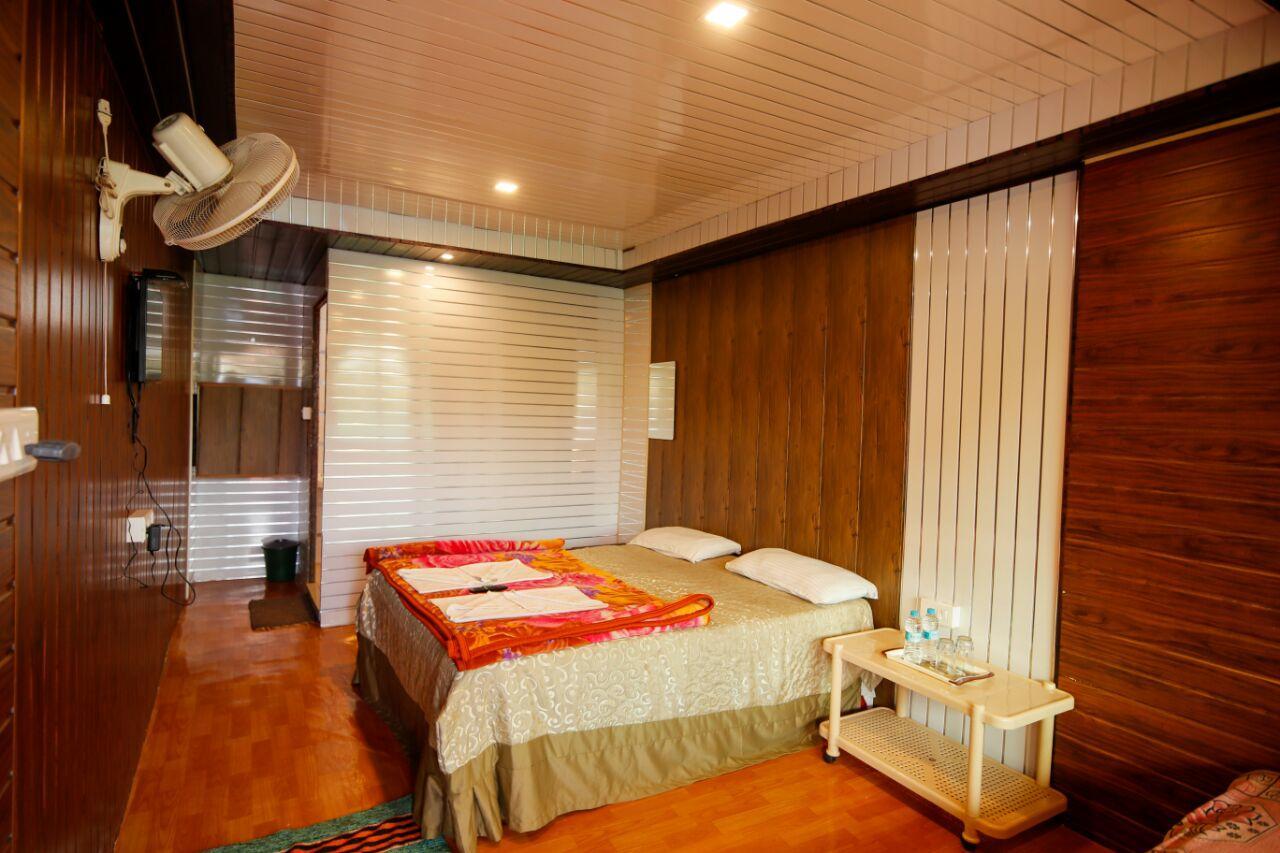 Tai Niwas Cottage Mahābaleshwar Eksteriør billede