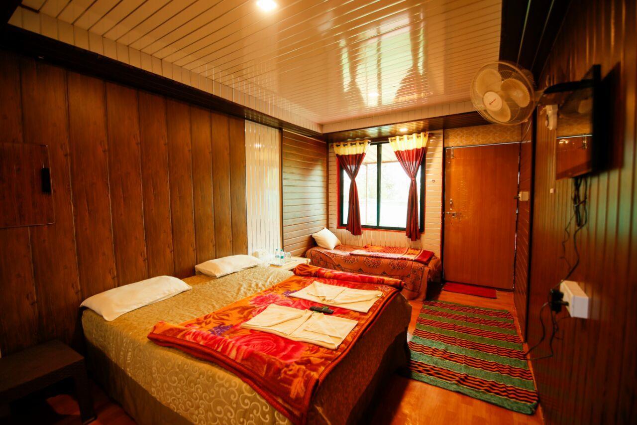 Tai Niwas Cottage Mahābaleshwar Eksteriør billede